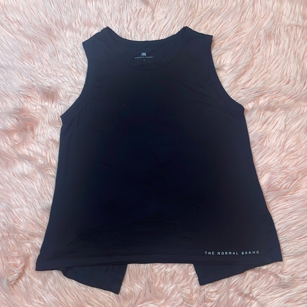 The Normal Brand Black Athletic‎ Workout Tank Size Medium